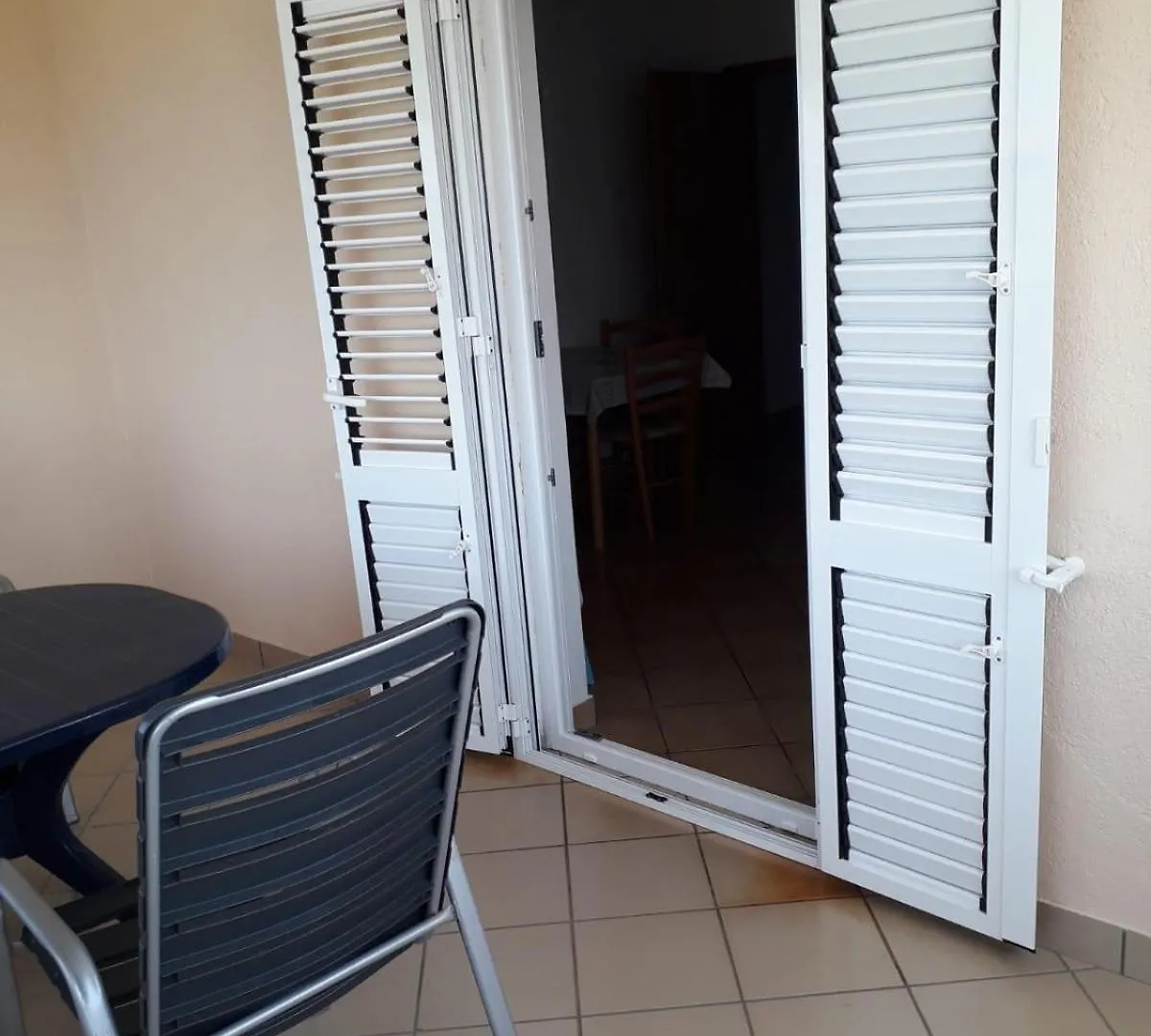 Apartment Apartmani Borovec Vir