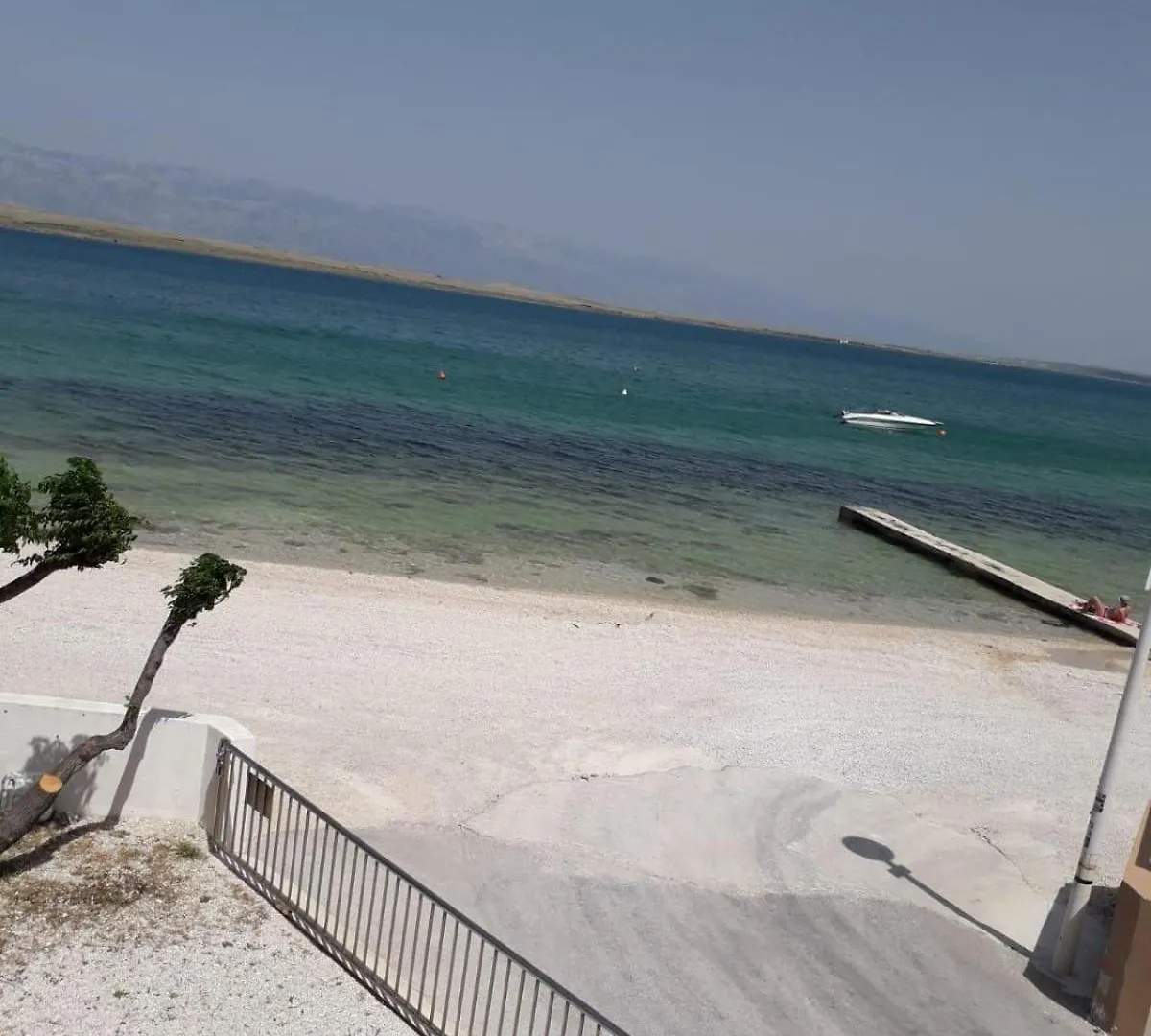 Apartmani Borovec Vir
