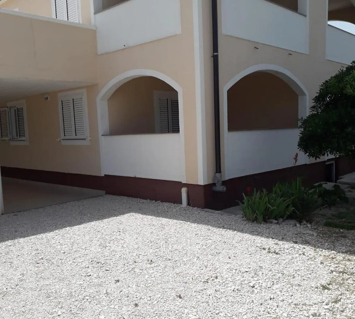 Apartmani Borovec Vir 0*,  Croatia